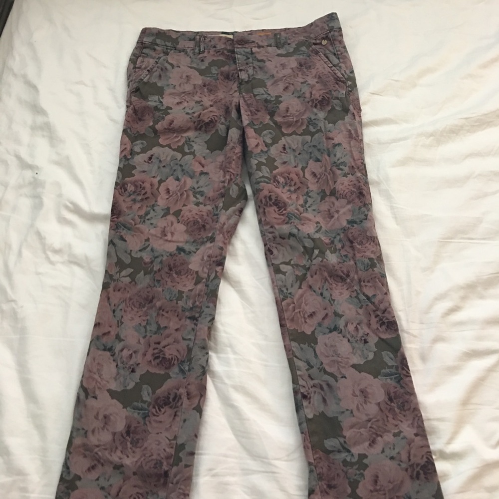 GUC Anthropologie Pilcro Floral Hyphen Jeans